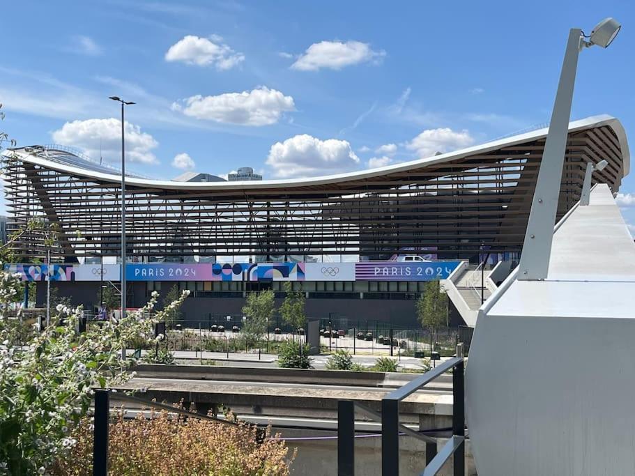 La Maison Rayofam, A 30 Min De Paris, A 5 Min Du Stade De France Saint-Denis  Luaran gambar