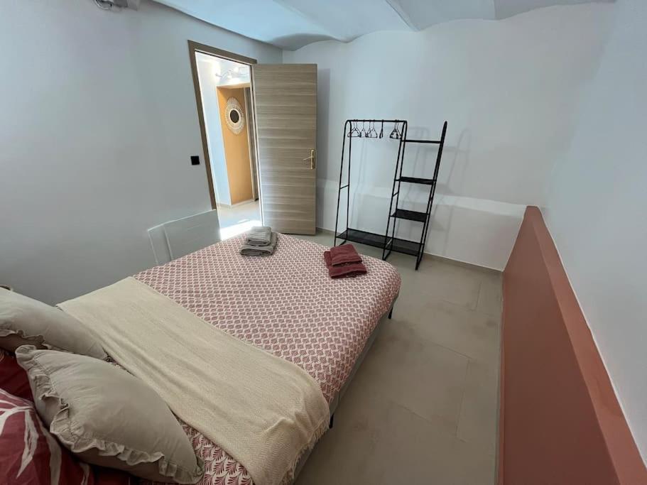 La Maison Rayofam, A 30 Min De Paris, A 5 Min Du Stade De France Saint-Denis  Luaran gambar